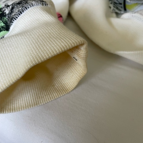 Aritzia TNA fleece hoodie in size small - Picture 3 of 8